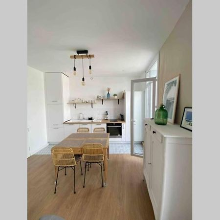 Appartamento Sur Le Bord Du Quai Sète Esterno foto