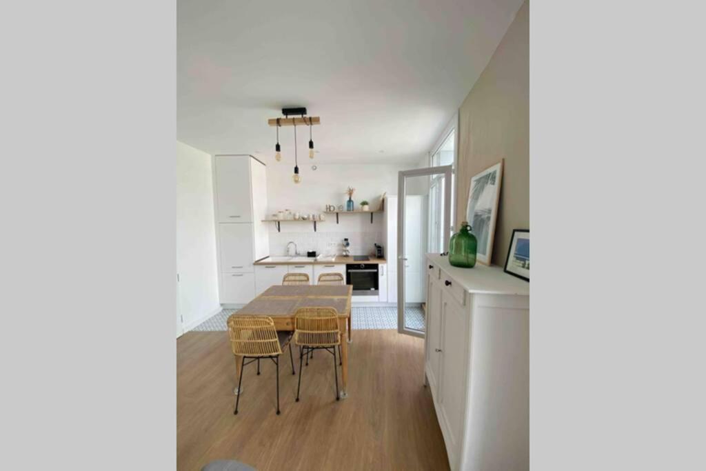 Appartamento Sur Le Bord Du Quai Sète Esterno foto